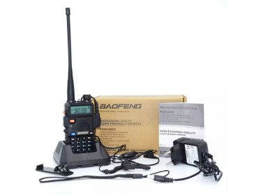 Vysílačka Baofeng UV-5R (VHF, UHF) - dosah až 3 km, frekvence 136-174 MHz / 400-520 MHz