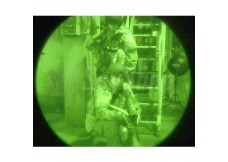 Noční vidění Armasight CO-MR 2+ - předsádka na puškohled středního dosahu